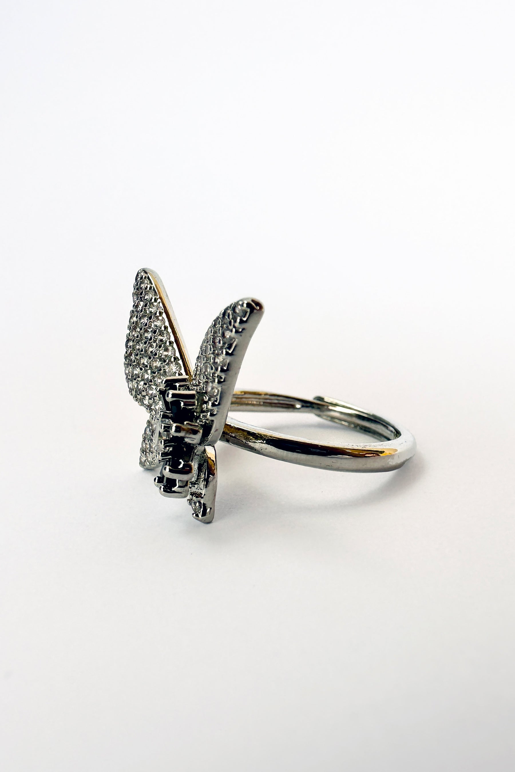 Vogue Wing Butterfly Ring - Premium Artificial Jewelry