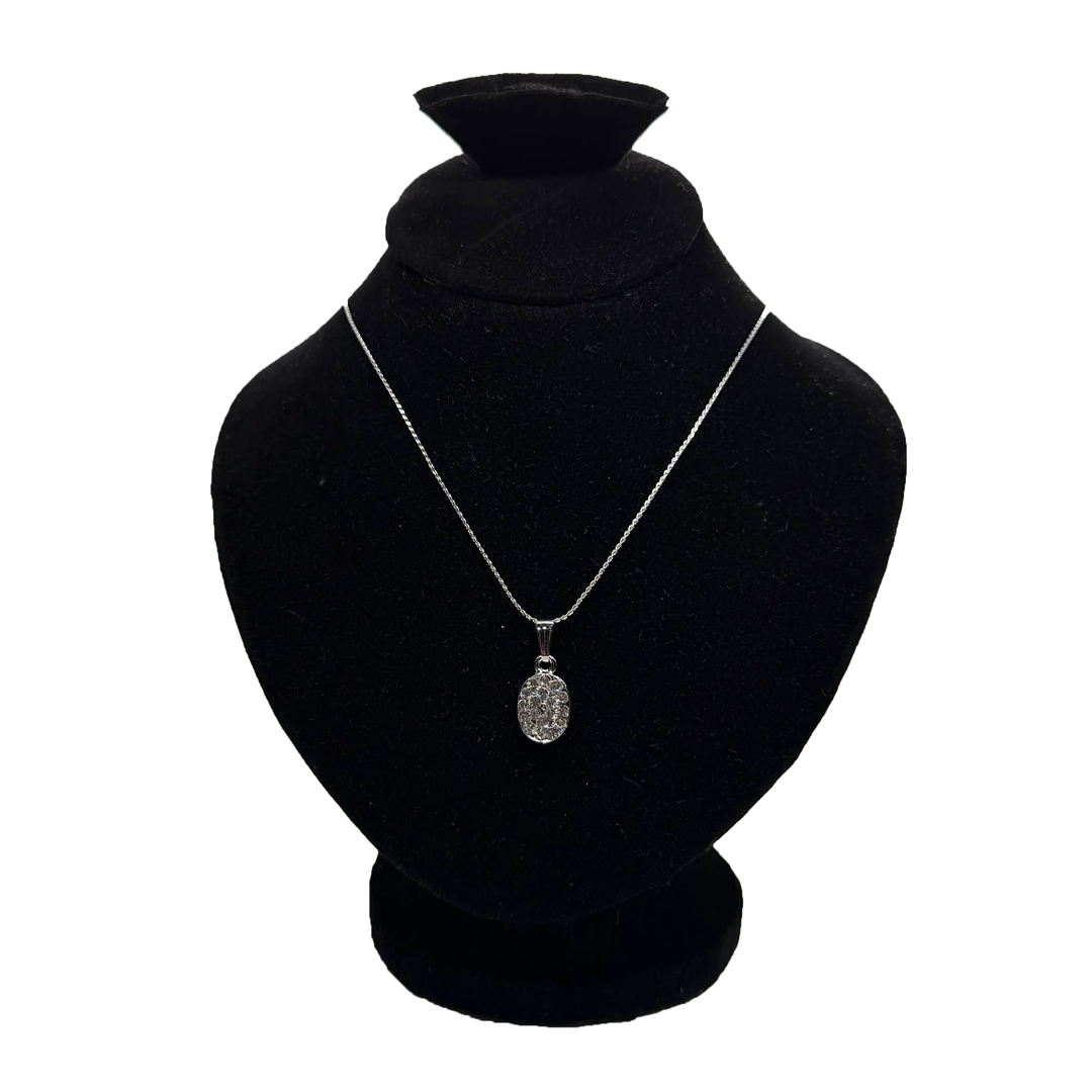 Gleaming Oval Charm Pendant